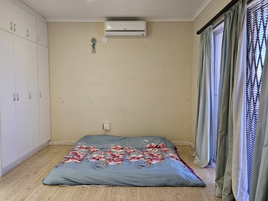 3 Bedroom Property for Sale in Wavecrest Eastern Cape